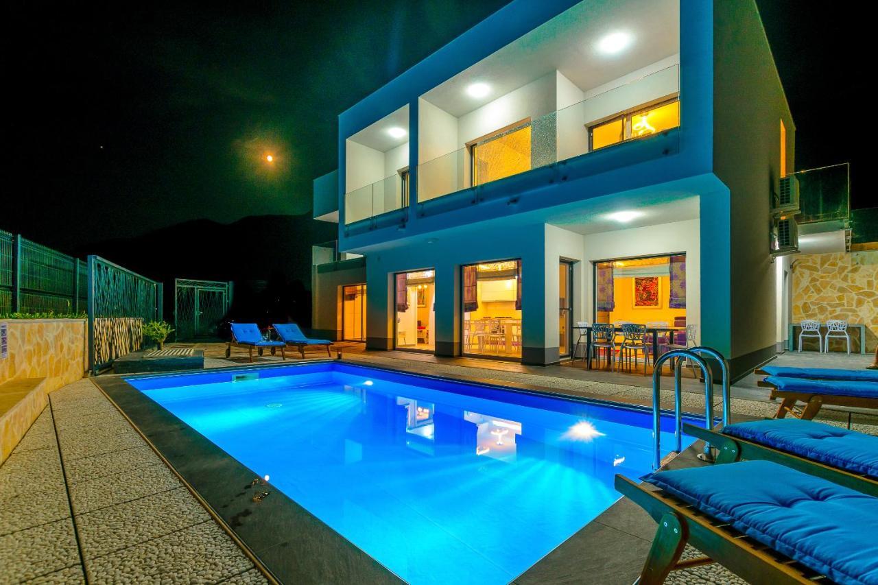 Villa The Secret Diamond Pag Town Exteriör bild